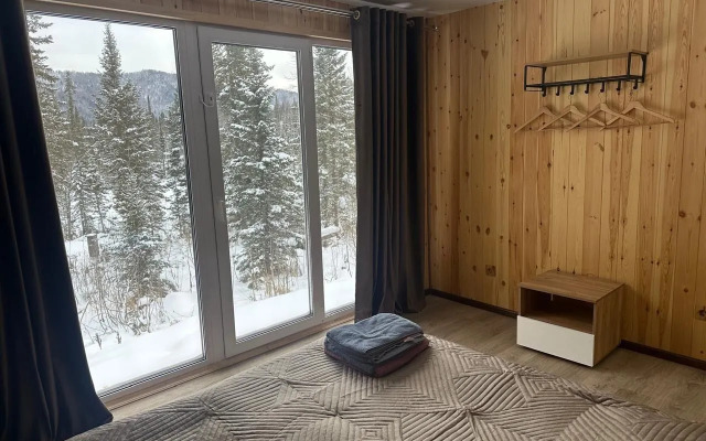 Частный дом A-frame большой