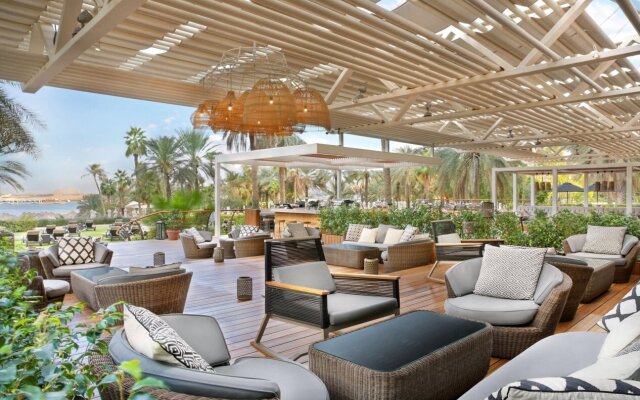 Le Méridien Mina Seyahi Beach Resort & Waterpark