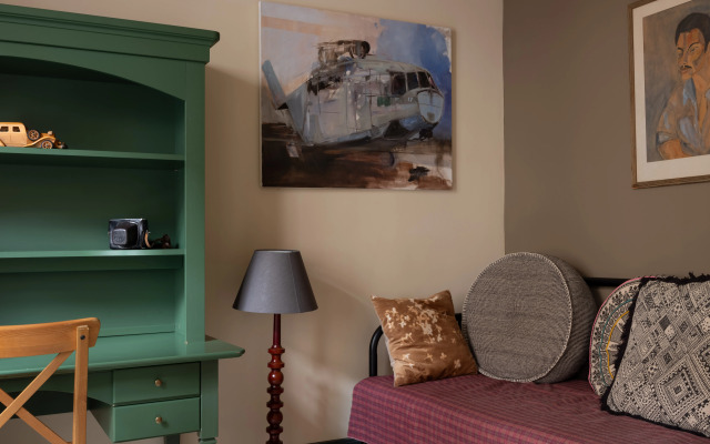 Ryadom S Nikolskim Sadom I Kofeyney Aster Apartment