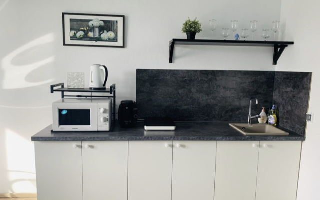 Квартира 8 Марта 202/4