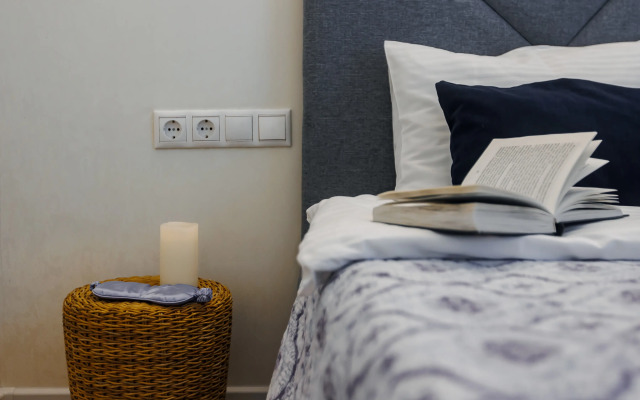 Апартаменты 37м с Кроватью и Диваном