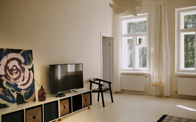 V Dokhodnom Dome Kerbera Flat