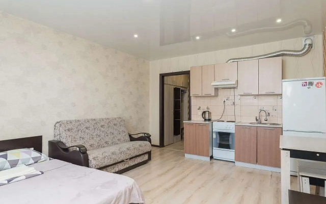 Квартира Виктора Уса 13