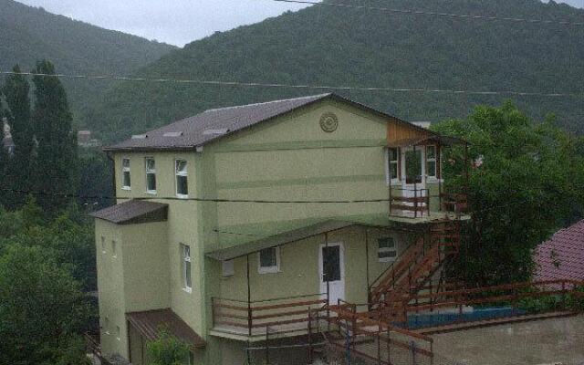 Raduga Hotel