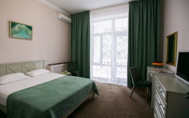 Отель Гранд-Кавказ