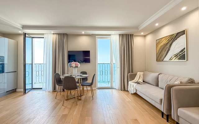 Apartment Monako 24 Zhk Graf Tolstoy 311