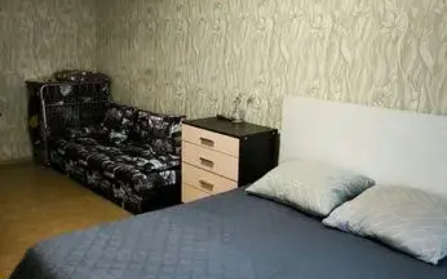 Квартира Уютная рядом с ТК Алмаз