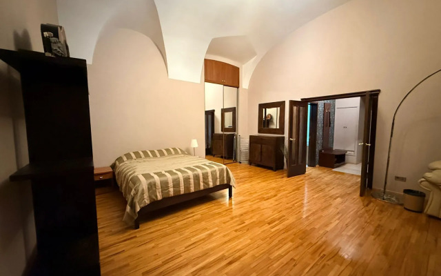 Квартира в историческом центре Петербурга