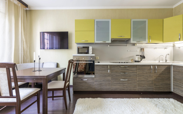 Apartment 3 Bedrooms 2 Bathrooms 8 Guests