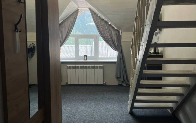 Shatun Hotel