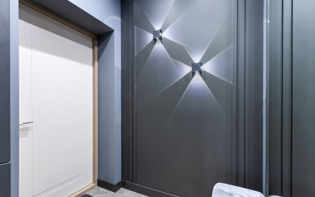 Andora-Steel Flat