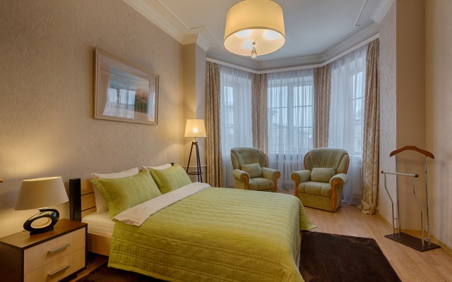 4-komnatnye HomeApart pr-t Nezavisimosti, 14 Apartments