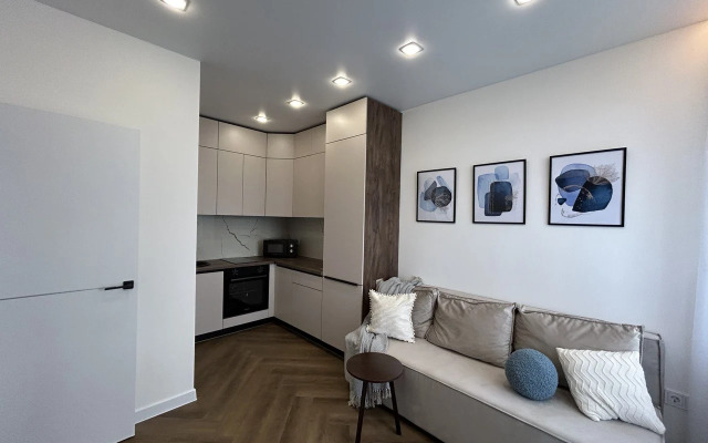 Ryadom S Beryozovoy Roschey Apartments