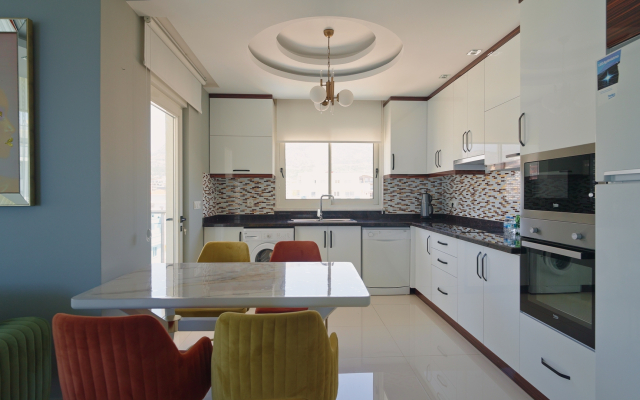 Na Pervoy Linii Morya Yekta Queen Apartments