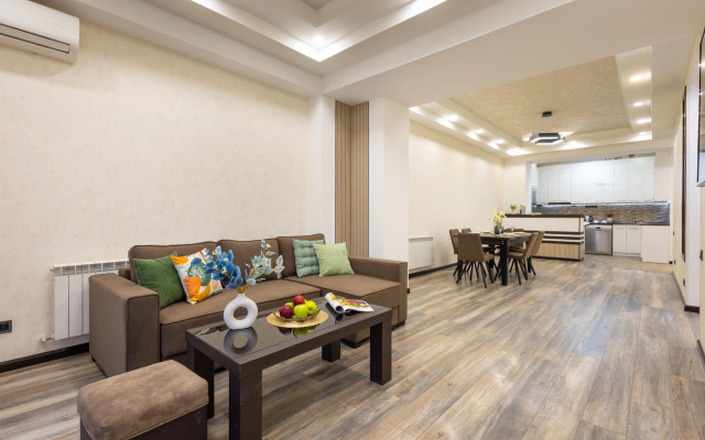 Апартаменты Stay Inn on Yekmalyan Str. 1/1-5
