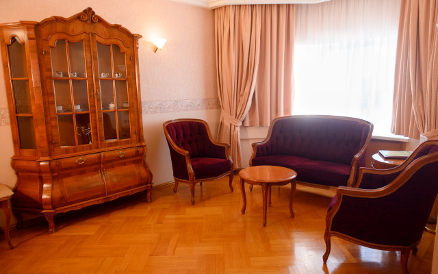 Kogalyim Hotel