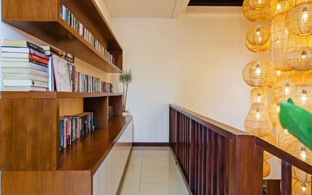 Вилла Kubu Luxury Seminyak Private Mansion