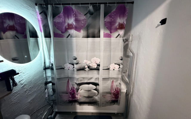 Квартира у метpo Hoвoчeркасcкaя