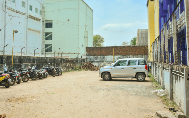 Balaji Lodge Living Quarters