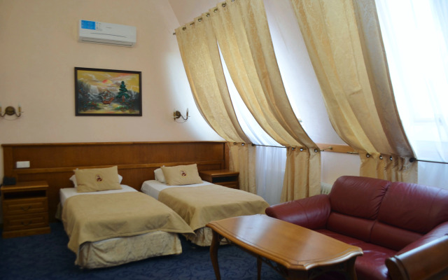 Отель Сударушка