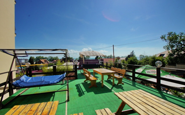Laza Mini-Hotel