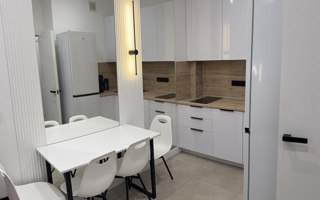 Апартаменты в ЖК Море.Ялта с бассейном и машиноместом