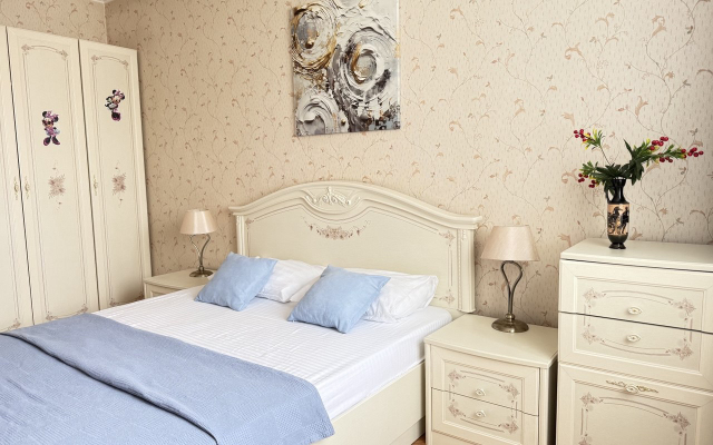 Апартаменты 3х комнатные на Зюзинской