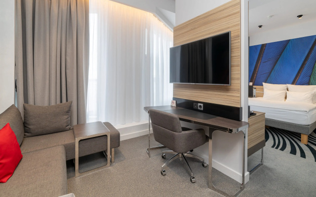 Novotel Arkhangelsk Hotel