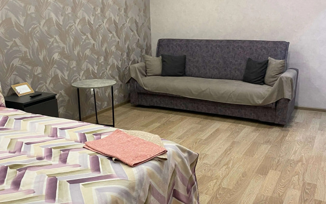 Na Lomonosova 36 Flat