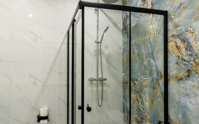 Yourt U Ozera Sredniy Kaban Apartments