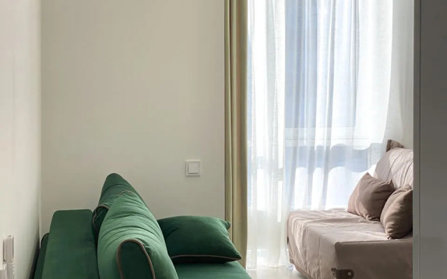 Апартаменты с кроватью 180 см, ванной и панорамными окнами, 16 этаж