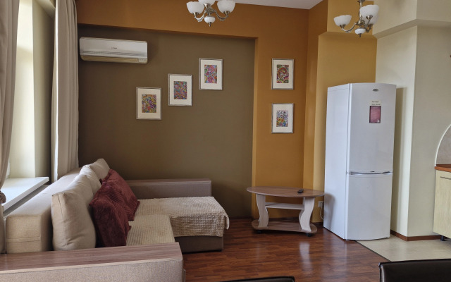 Atlant Alushta 2 Flat
