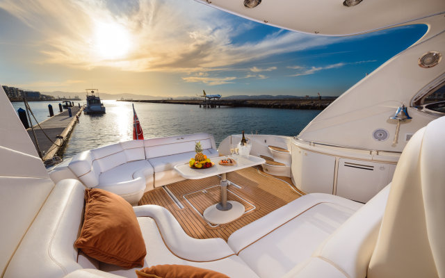Luxury Yacht Hotel