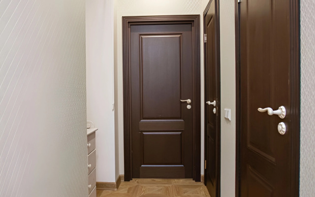 Квартира УК Атмосфера Цейлон