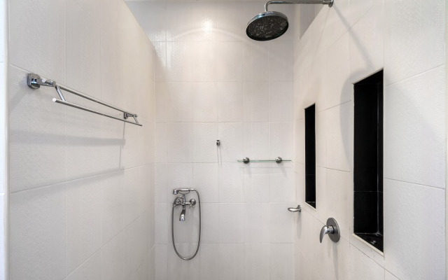 Spacious villa with private pool and parking Villa