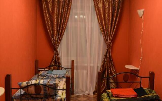 Duet Hostel