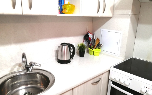 M7 Pervomayskaya 14 Apartments