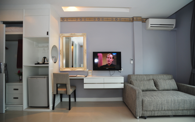 C&N Hotel
