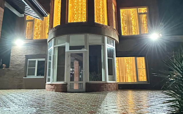 Частный Дом в Абрау