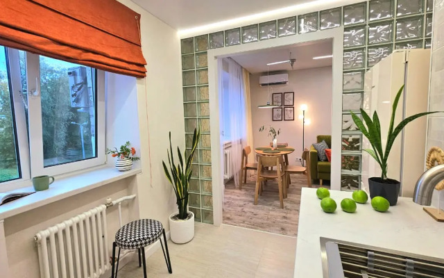 U Ozera Kaban: Stilny Remont I Idealnoye Raspolozhenie! Flat