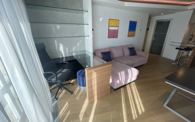 G-kvartal Apartments