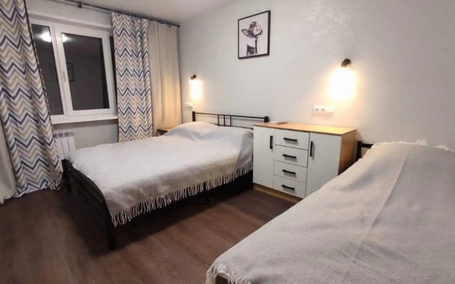 Апартаменты 50 лет Октября 35