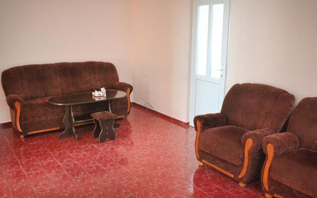 De La Krunk Hotel