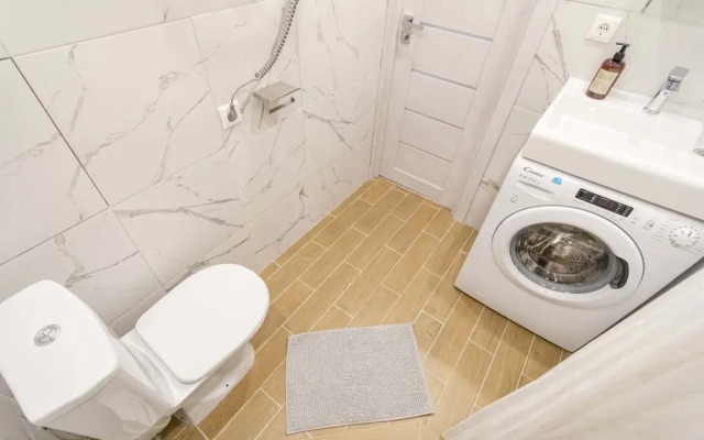Apartments Uluchshennaya Studiya V Zhk Normandiya