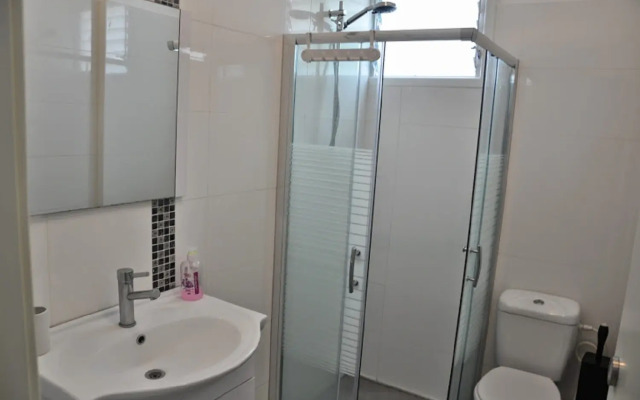 Apartments ARENDAIZRAIL Balfour 61