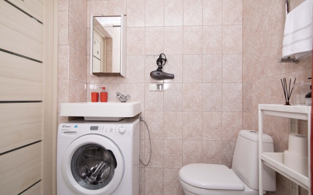 1-Komnatnaya Kvartira Dlya 5 Gostey Na Surikova Flat