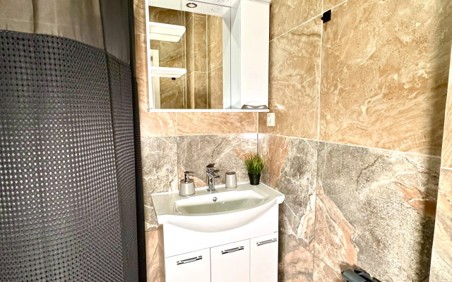 2-ya ryadom s Volgoy Flat