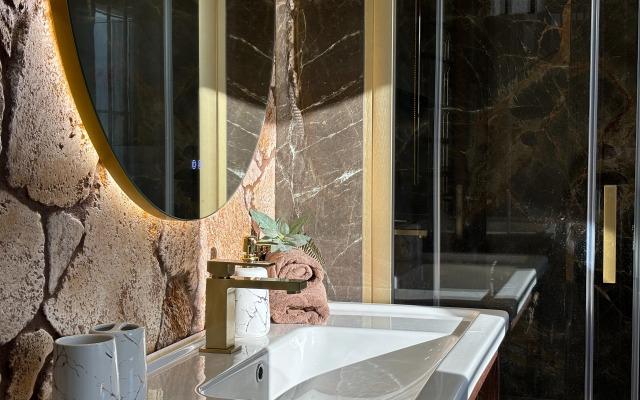 Шале Tech с Подогреваемым Бассейном