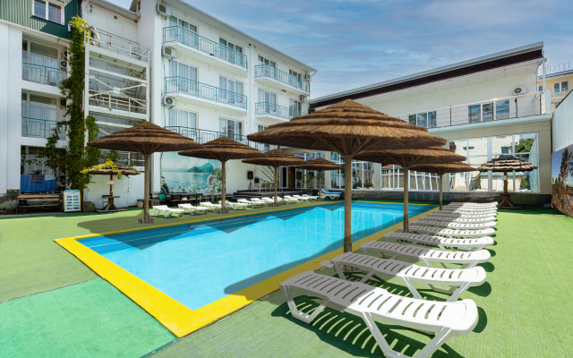 Salyut Resort Hotel