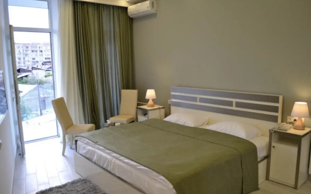 Отель Wave Inn Yerevan